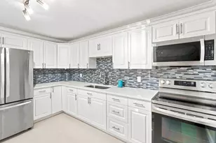 809 N 22nd St, Fort Pierce, FL 34950 - Photo 5