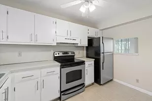 4640 Lucerne Lakes Blvd W, Lake Worth, FL 33467 - Photo 3