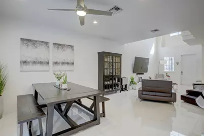 131 S East 7th Way #131, Pompano Beach, FL 33060 - Photo 11