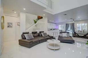 131 S E 7th Way, Pompano Beach, FL 33060 - Photo 5