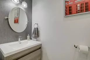 131 S E 7th Way, Pompano Beach, FL 33060 - Photo 19