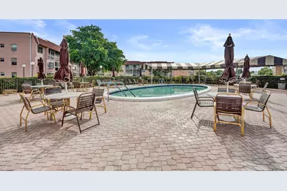 9540 Sunrise Lakes Boulevard #303, Sunrise, FL 33322 - Photo 41