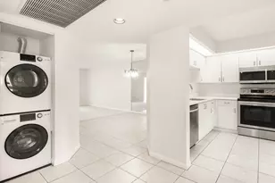 1651 SW 127th Ave SW, Pembroke Pines, FL 33027 - Photo 3