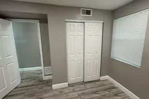 3890 Lakewood Rd, Palm Springs, FL 33461 - Photo 17