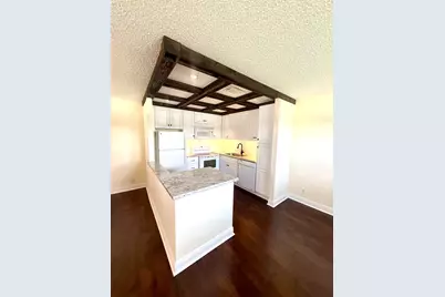 34 Valencia B, Delray Beach, FL 33446 - Photo 9