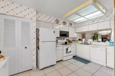 14460 Strathmore Lane #704, Delray Beach, FL 33446 - Photo 3