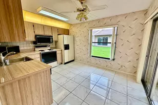 5483 Viburnum Cir, Delray Beach, FL 33484 - Photo 11
