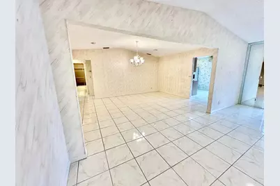5483 Viburnum Circle, Delray Beach, FL 33484 - Photo 9