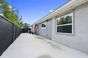 5111 Eagle Dr, Fort Pierce, FL 34951 - Photo 23