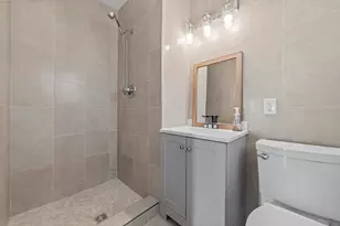 2451 NE 199th St, Miami, FL 33180 - Photo 35