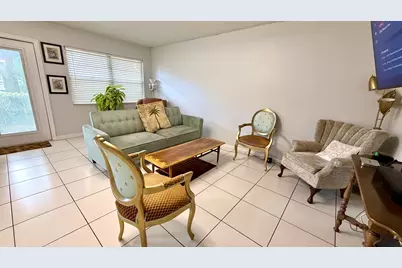 1037 Ashby D, Deerfield Beach, FL 33442 - Photo 9