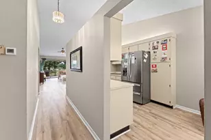 1502 Pinecrest Cir, Jupiter, FL 33458 - Photo 5