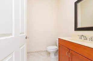 6807 Lakeside Cir N, Davie, FL 33314 - Photo 11