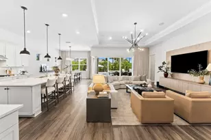 12705 Nevins Ln, Palm Beach Gardens, FL 33412 - Photo 9