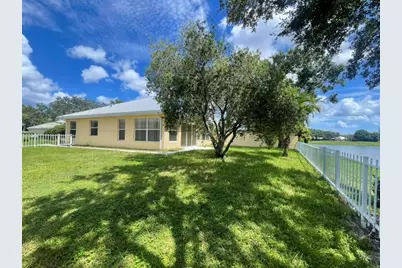 2571 SW Greenwich Way, Palm City, FL 34990 - Photo 3