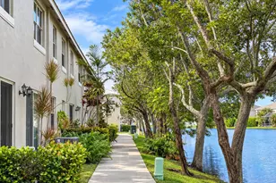2214 Shoma Dr, Royal Palm Beach, FL 33414 - Photo 7