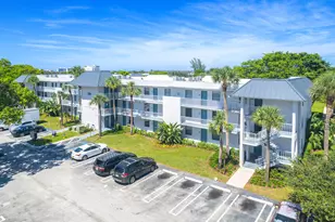 230 SE 10th St, Delray Beach, FL 33483 - Photo 1