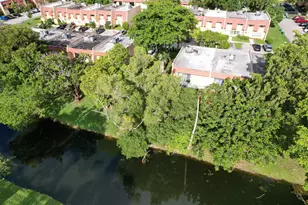 58 Ann Lee Ln, Tamarac, FL 33319 - Photo 35