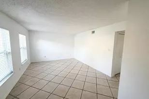 58 Ann Lee Ln, Tamarac, FL 33319 - Photo 13