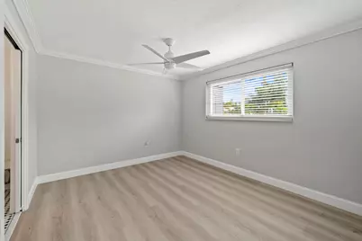 2071 W Carol Circle, West Palm Beach, FL 33415 - Photo 13