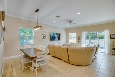 4247 Diamond Square, Vero Beach, FL 32967 - Photo 11