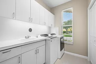 1207 Manor Dr S, Weston, FL 33326 - Photo 37