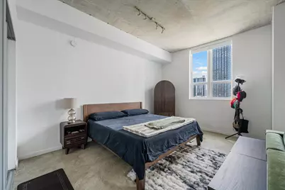 234 NE 3rd Street #1403, Miami, FL 33132 - Photo 3