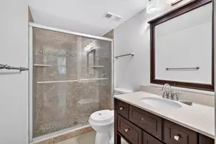 706 Executive Center Dr, West Palm Beach, FL 33401 - Photo 13
