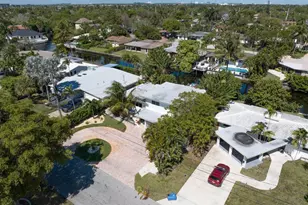 1771 NE 35th St, Oakland Park, FL 33334 - Photo 35