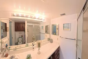 6618 Coral Lake Dr, Margate, FL 33063 - Photo 11