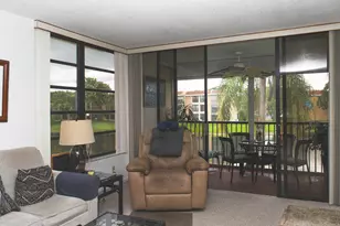 6618 Coral Lake Dr, Margate, FL 33063 - Photo 7