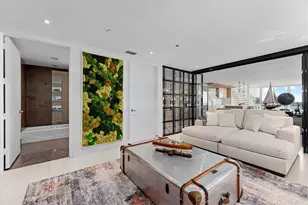 1040 Biscayne Blvd, Miami, FL 33132 - Photo 21