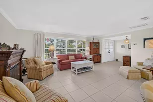 119 Cruiser Rd S, North Palm Beach, FL 33408 - Photo 9