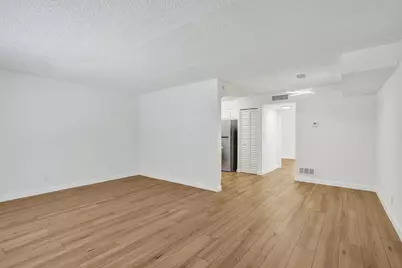 1100 SE 4th Avenue #5, Deerfield Beach, FL 33441 - Photo 13