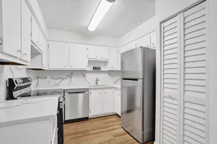 1100 SE 4th Ave, Deerfield Beach, FL 33441 - Photo 23