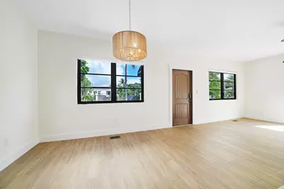 222 NE 9th Street, Delray Beach, FL 33444 - Photo 5
