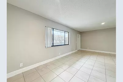 719 Meadows Circle, Boynton Beach, FL 33436 - Photo 13