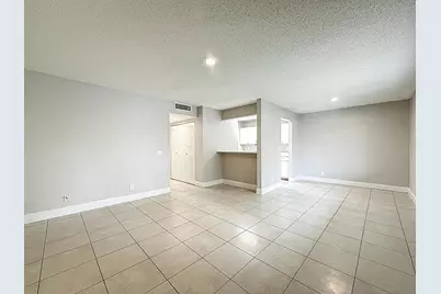 719 Meadows Circle, Boynton Beach, FL 33436 - Photo 7
