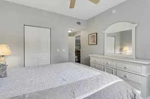 8303 Myrtlewood Cir W, Palm Beach Gardens, FL 33418 - Photo 13