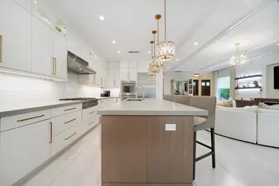 436 NE Wavecrest Way, Boca Raton, FL 33432 - Photo 21