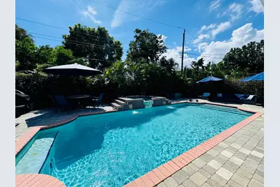 1728 NE 40th Street, Oakland Park, FL 33334 - Photo 17