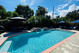 1728 NE 40th St, Oakland Park, FL 33334 - Photo 17