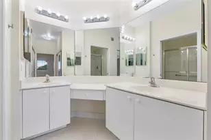 7765 Yardley Dr, Tamarac, FL 33321 - Photo 11