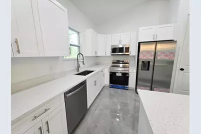 702 NW 39th Circle, Okeechobee, FL 34972 - Photo 17
