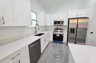702 NW 39th Cir, Okeechobee, FL 34972 - Photo 17