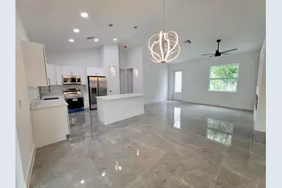 702 NW 39th Circle, Okeechobee, FL 34972 - Photo 15