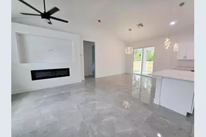 702 NW 39th Circle, Okeechobee, FL 34972 - Photo 13