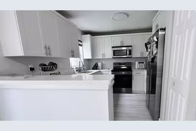 2281 NW 171st Terrace #2281, Pembroke Pines, FL 33028 - Photo 5