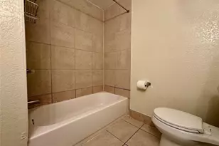 838 SW 14th St, Fort Lauderdale, FL 33315 - Photo 17