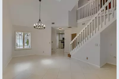 23061 Aqua View #6, Boca Raton, FL 33433 - Photo 9